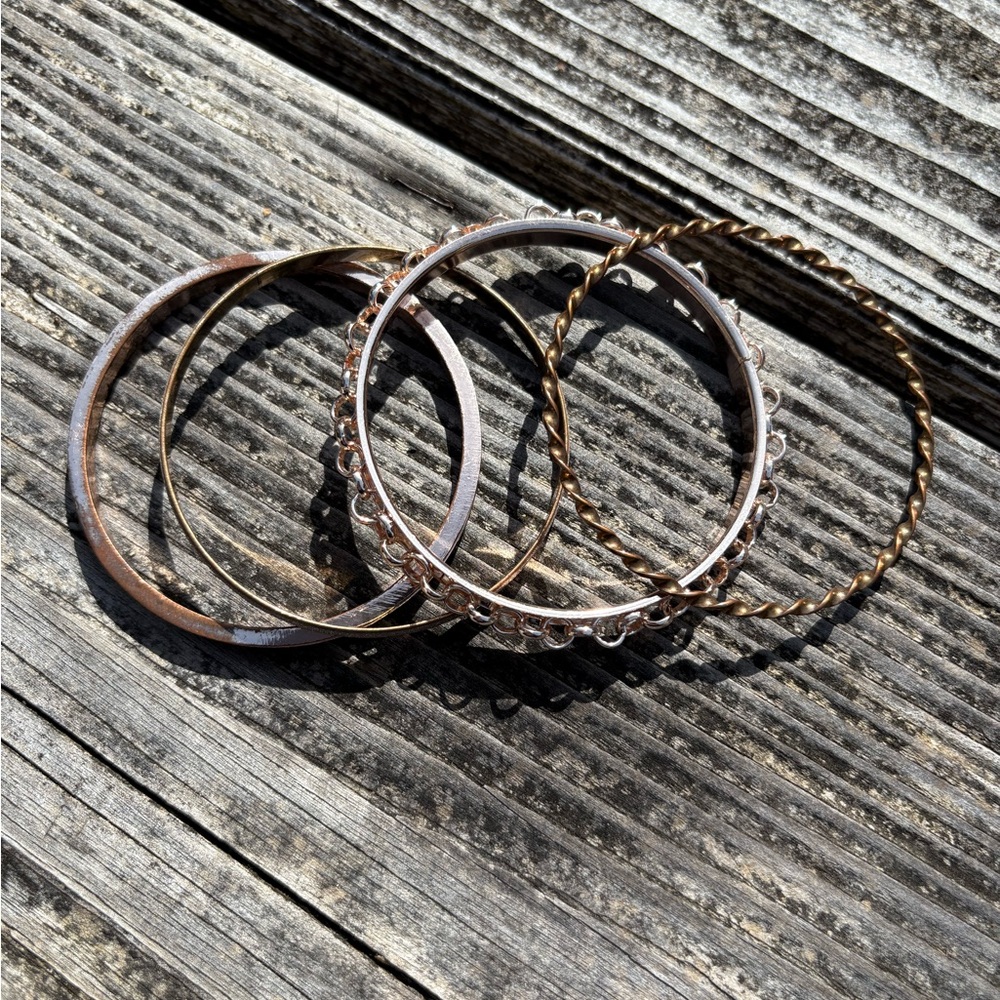 Elegant Mixed Metal Bangle Set
